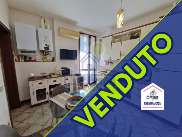 ACCATTIVANTE BILOCALE CON CANTINA A DUE PASSI DAL CENTRO CITTADINO!!!