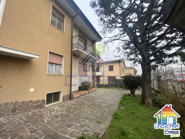 Come in Villa, Casa con Giardino.