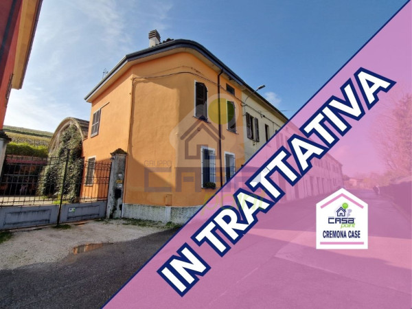 CASA SEMINDIPENDENTE A PERSICO DOSIMO !!!