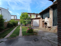 giardino esterno 1.jpg