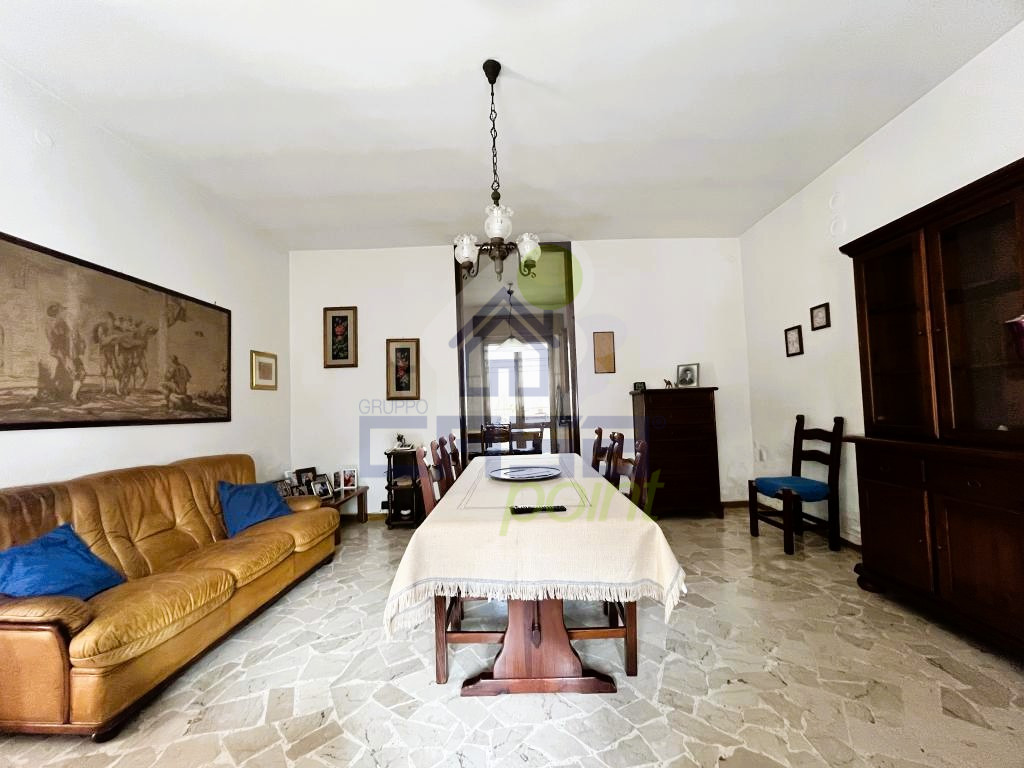sala