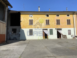 facciata casa padronale