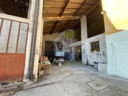 secondo ingresso alla proprietà