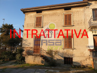 Casa indipendente con giardino privato