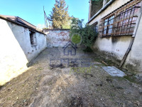 area privata esterna sul retro