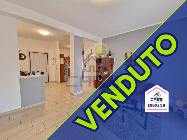COMODO TRILOCALE RISTRUTTURATO CON BALCONI, CANTINA E GARAGE!