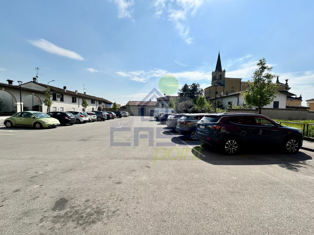 PARCHEGGIO.jpg