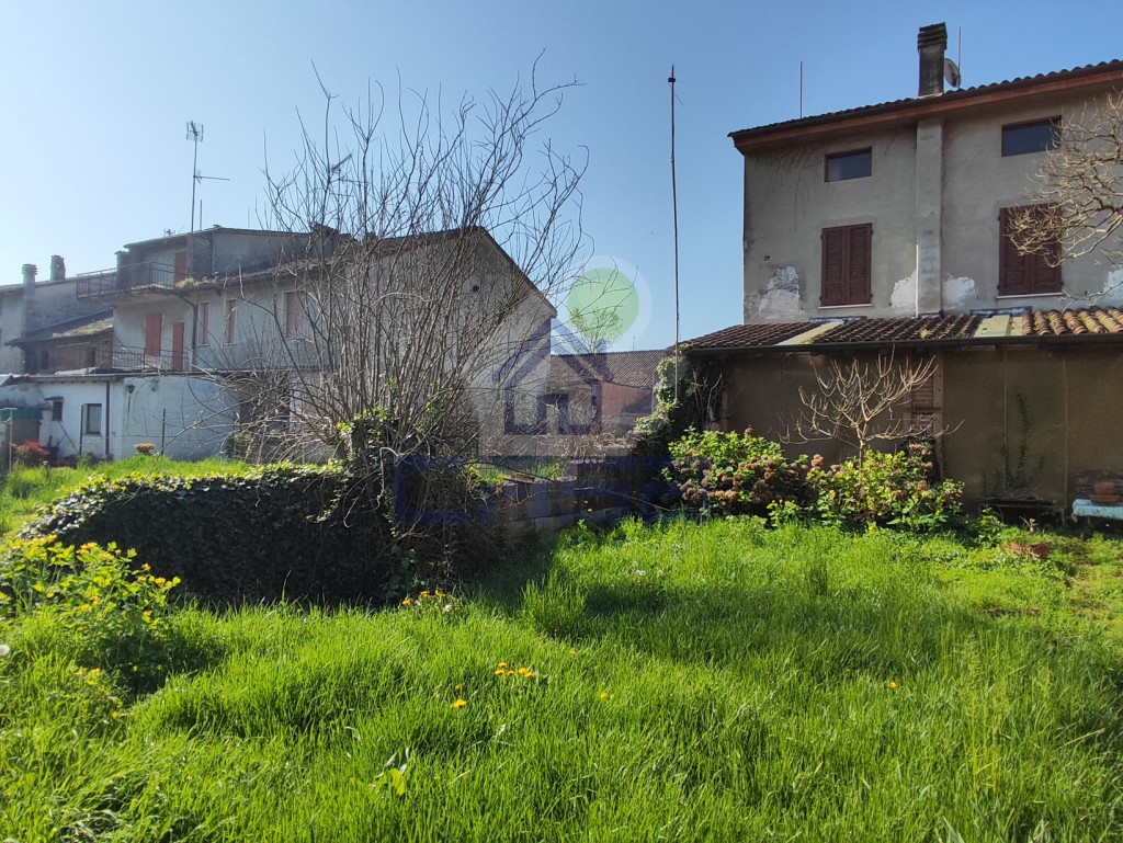 area-pertinenziale-retrostante.jpg