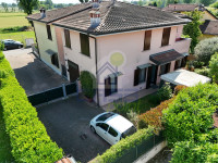 APPARTAMENTO CON GIARDINO