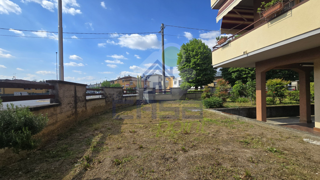 cortile (2).jpeg
