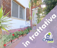 CASA INDIPENDENTE CON AMPI SPAZI, TERRAZZA E CORTILE PRIVATO