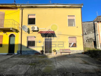 FRONTE CASA
