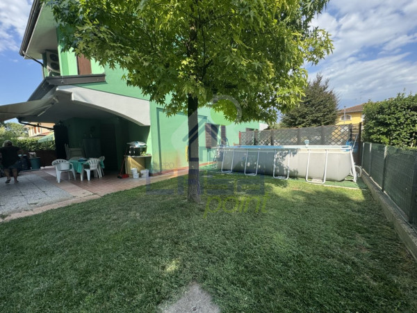 Casa Semindipendente a Suzzara