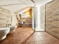 AB.2 BAGNO MATRIONIALE PRIMO PIANO.jpg