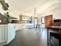 TRLOCALE CUCINA2.jpg