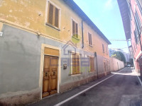 CASA di CORTE INDIPENDENTE con BOX