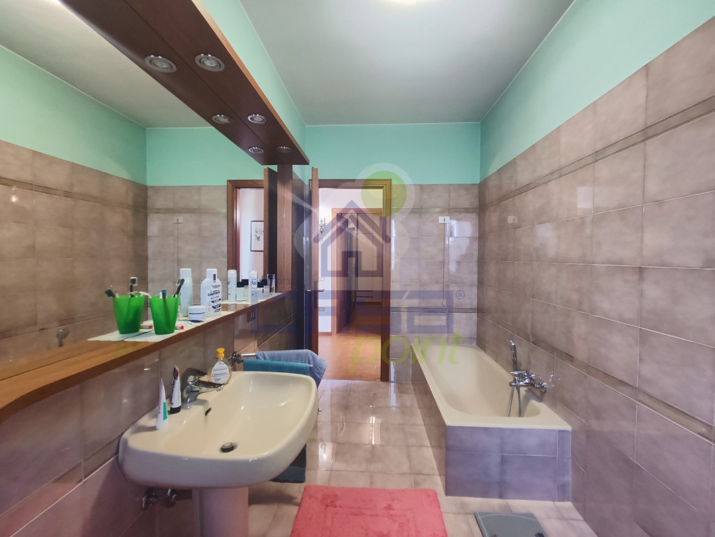 BAGNO-CON-VASCA.jpg