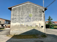 ESTERNO3.jpg