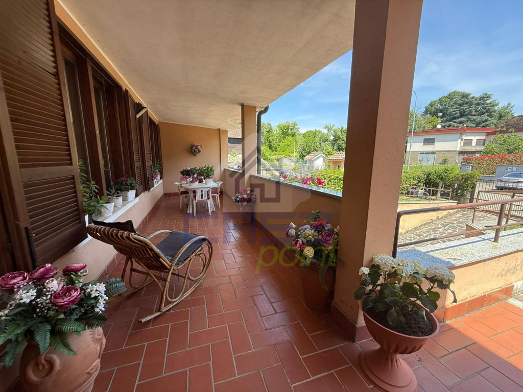 PATIO-1.jpg