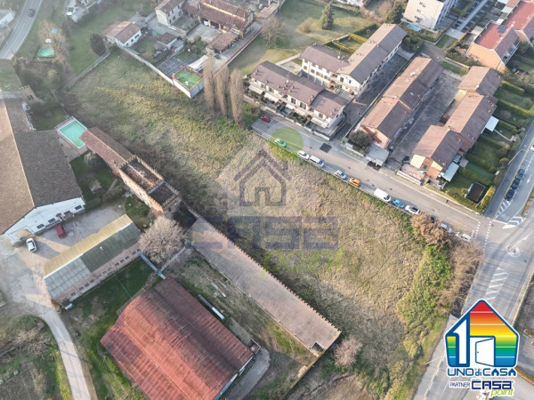 Area Edificabile in vendita a Crema