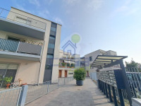 Moderno appartamento 2 letto con garage