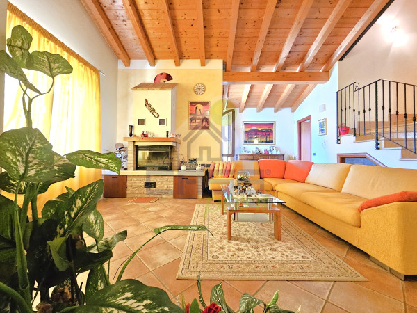 Villa singola a Valeggio sul Mincio