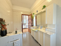 BAGNO NOTTE