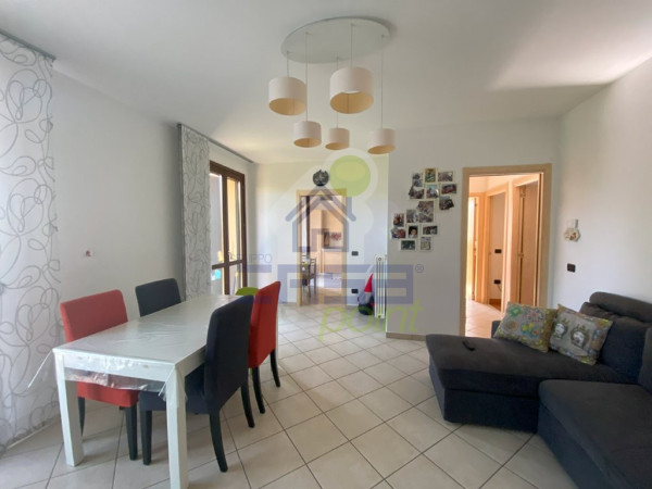 Appartamento al piano terra con giardino privato