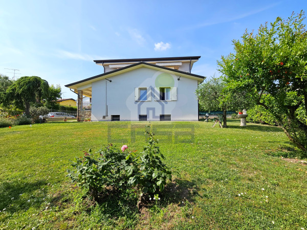 Villa singola a Lonato del Garda