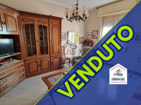 AMPIO BILOCALE  CON BALCONI , CANTINA E GARAGE