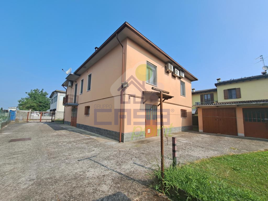 1_est casa (10)-1024x768.jpg