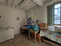 LOCALE-2.jpg