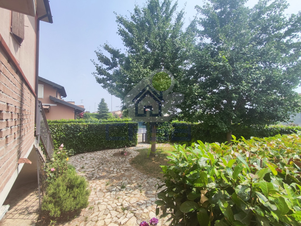 VISTA-GIARDINO.jpg