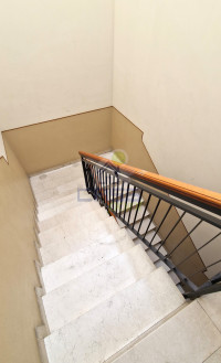 VANO SCALA 1