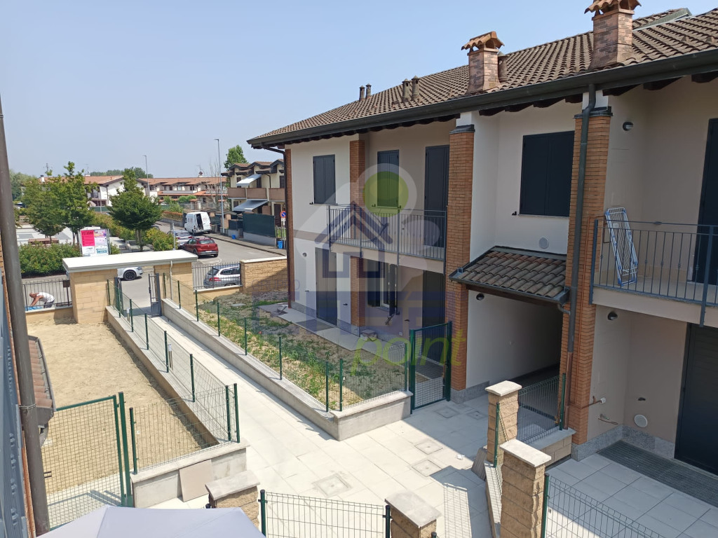 vista-su-ingresso-pedonale.jpg