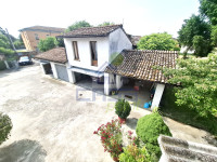 rustico con autorimessa e area cortilizia