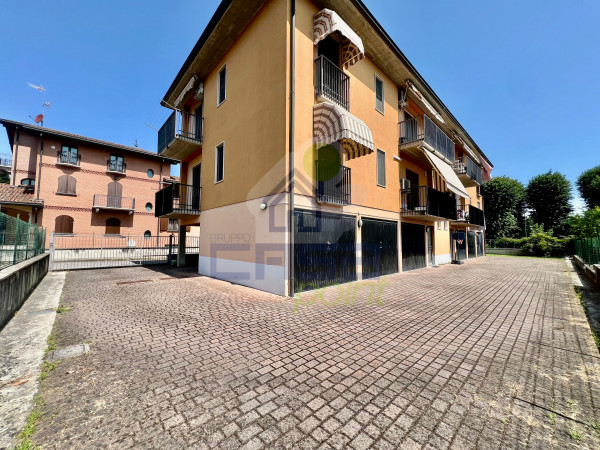 SENZA SPESE CONDOMINIALI
