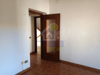 PARTICOLARE DELLA PORTA.jpg