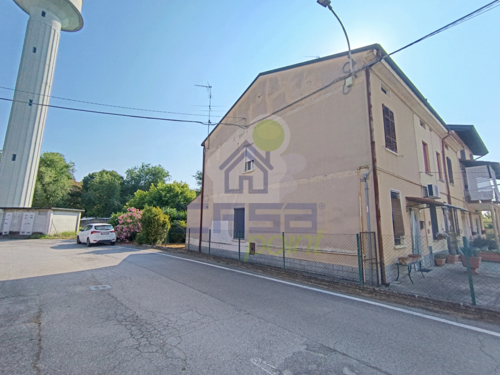 VISTA LATERALE 1.jpg