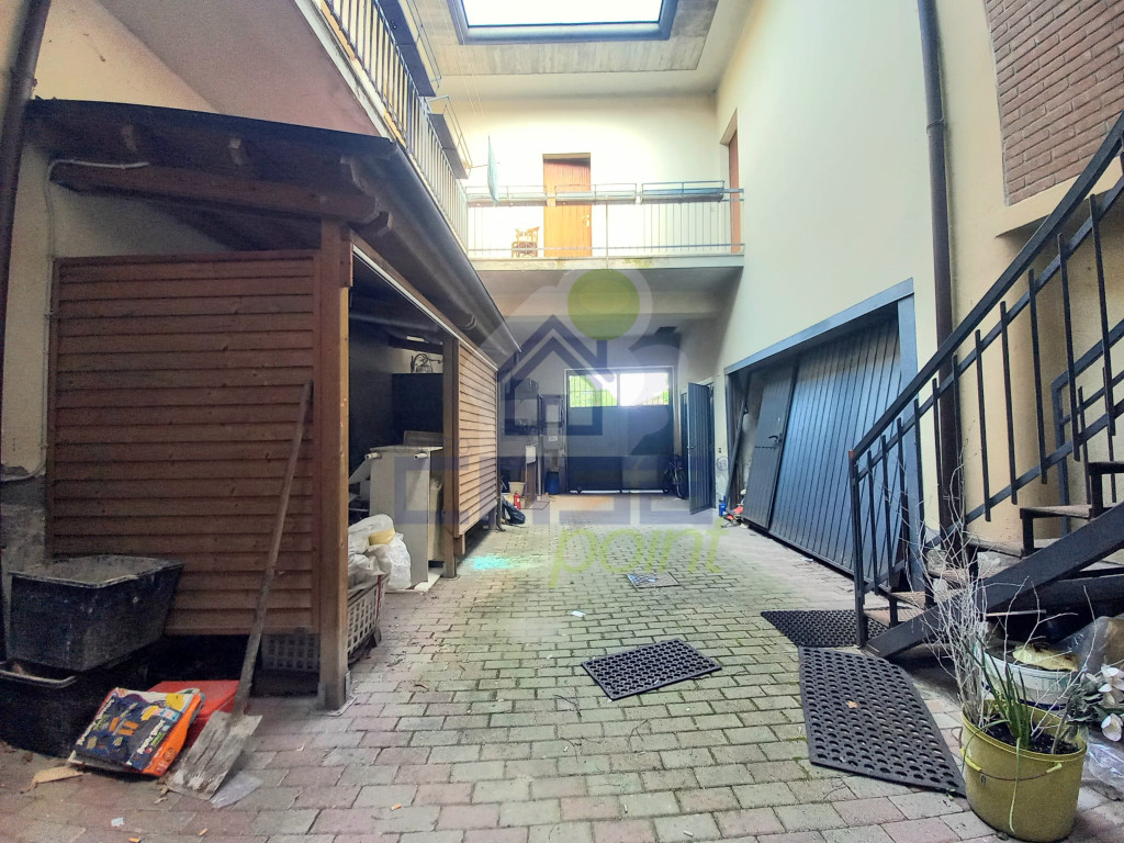 e18ec2e1-fe19-4aea-a55a-3214505338f3.jpg