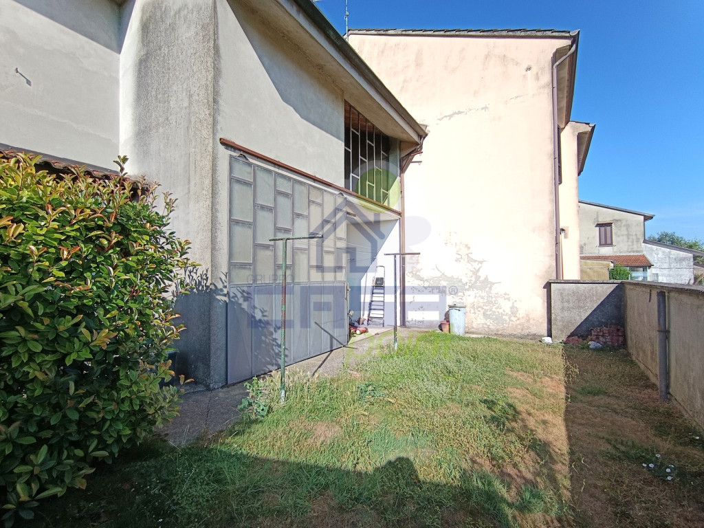 VISTA-RETRO-ABITAZIONE.jpg