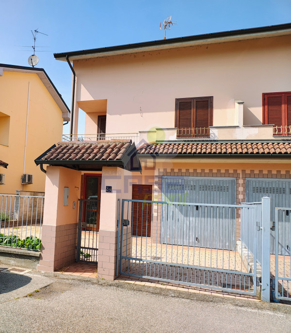 PORZIONE DI BI-VILLA RECENTEMENTE ULTIMATA PRONTA DA ABITARE