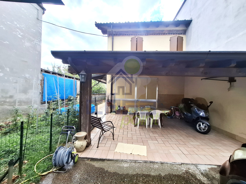 fronte abitazione