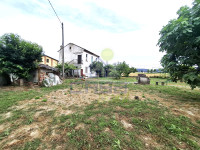 AREA DIETRO AL RUSTICO