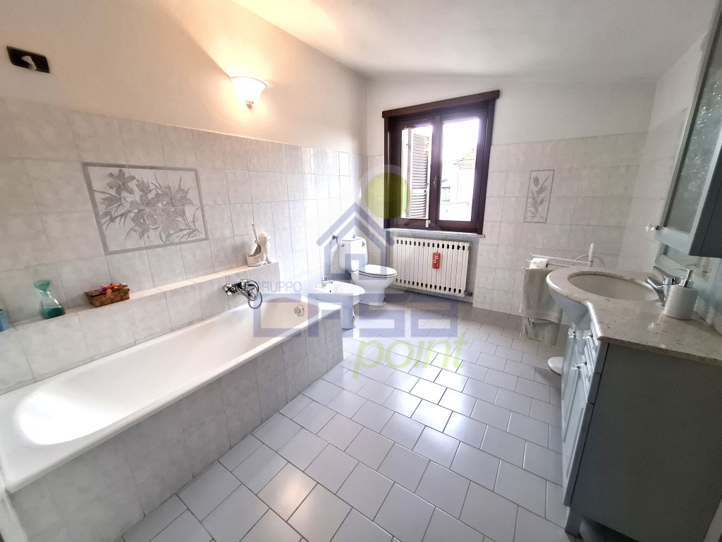 BAGNO AL PRIMO PIANO