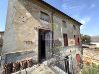 ESTERNO