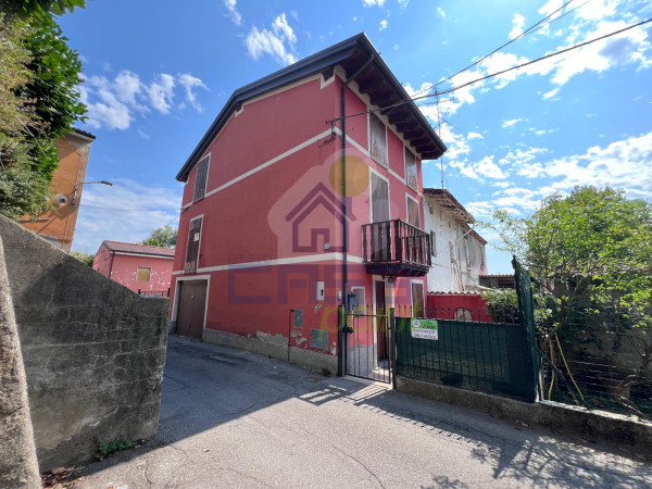 Porzione di casa in centro a Pontevico