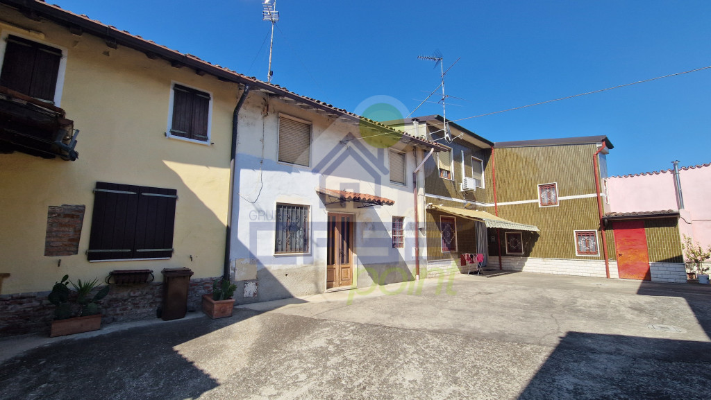 ESTERNA 8