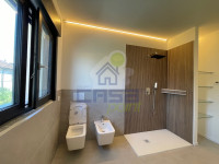 bagno primo piano