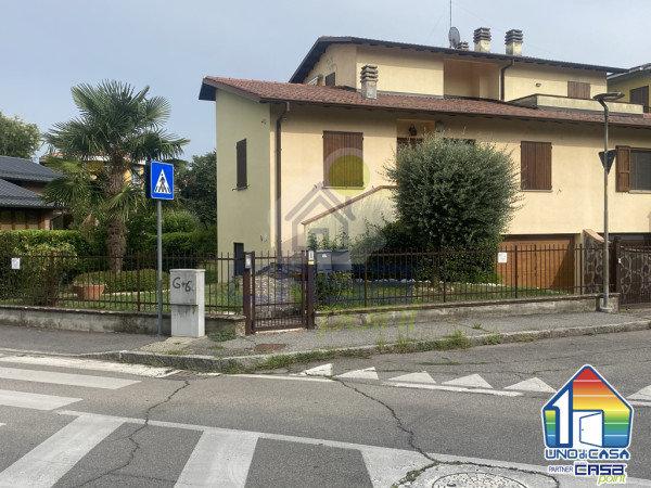 Villa Bifamiliare in vendita a Crema!